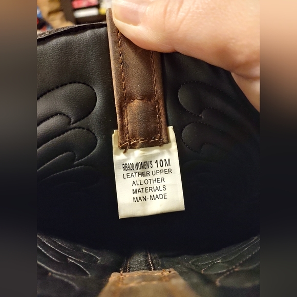 Masterson - Picture 3 of 3